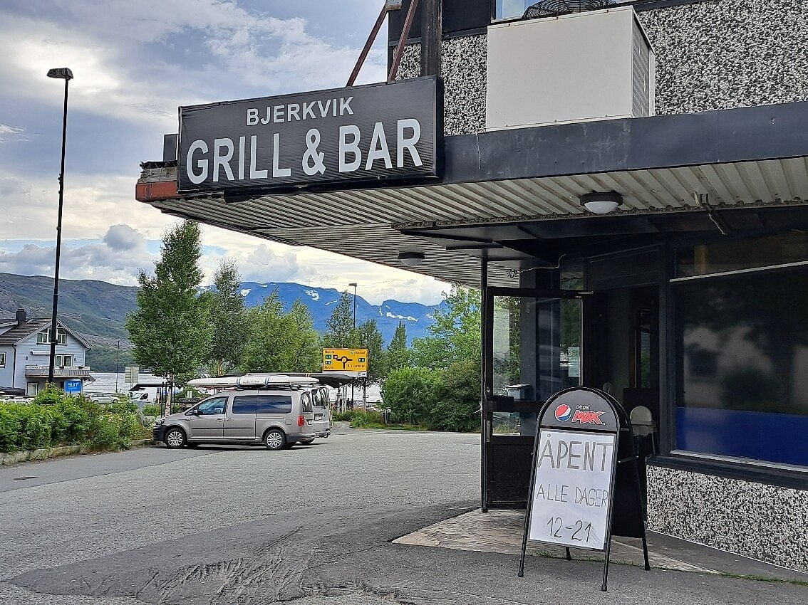 Bjerkvik Grill — utendørs